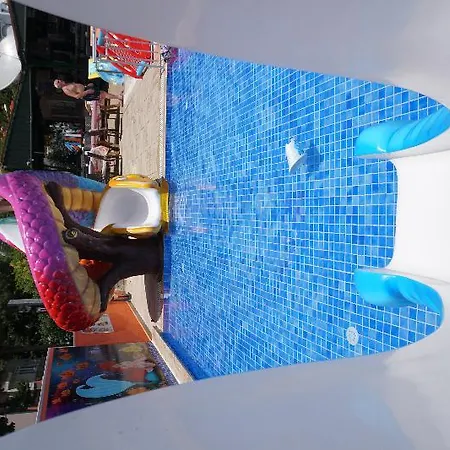 Sun Hotell Armutalan